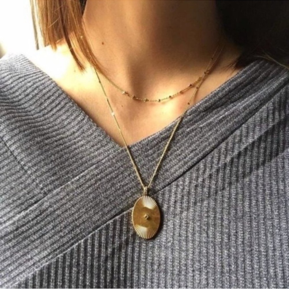 Stella & Dot | Sweater | The Double V Sweater - Picture 8 of 9